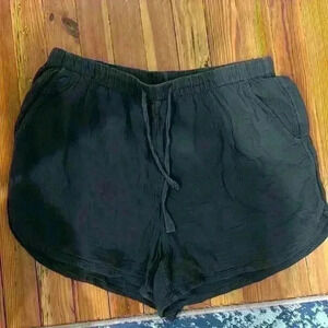 Lounge shorts size XL stars above